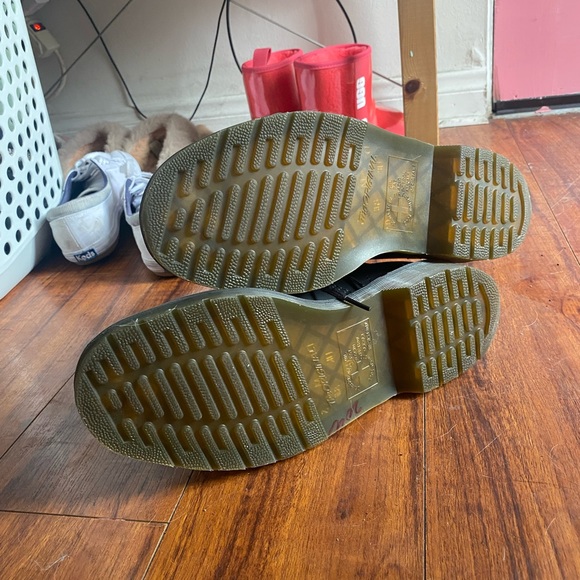 Dr Marten Boots - Picture 5 of 5